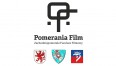 Na zdjęciu pokazane jest logo Pomerania Film Zachodniopomorski Fundusz Filmowy