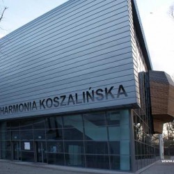 Nowo powstały obiekt Filharmonii Koszalińskiej zlokalizowany w pobliżu Parku Książąt Pomorskich 