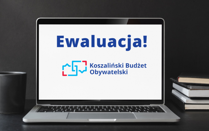 grafika przedstawia otwarty laptop z logiem Koszalińskiego Budżetu Obywatelskiego
