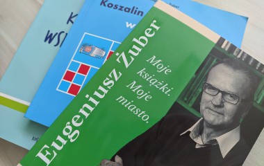 Na zdjęciu książki autorstwa dr Eugeniusza Żubera
