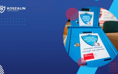 grafika ws. niebieskiej skrzyneczki