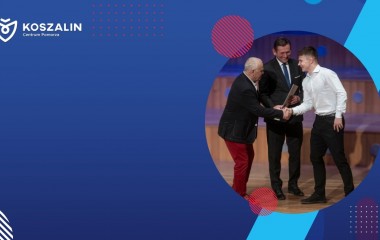 Zdjęcie przedstawia Prezydenta Miasta podczas Gali Sportu.