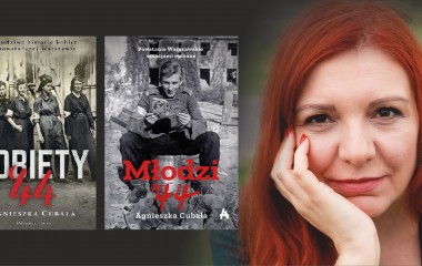 Grafika przedstawia zdjęcie rudowłosej kobiety po prawej stronie, obok niej po lewej stronie znajdują się dwie książki.