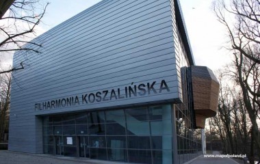 Nowo powstały obiekt Filharmonii Koszalińskiej zlokalizowany w pobliżu Parku Książąt Pomorskich. 